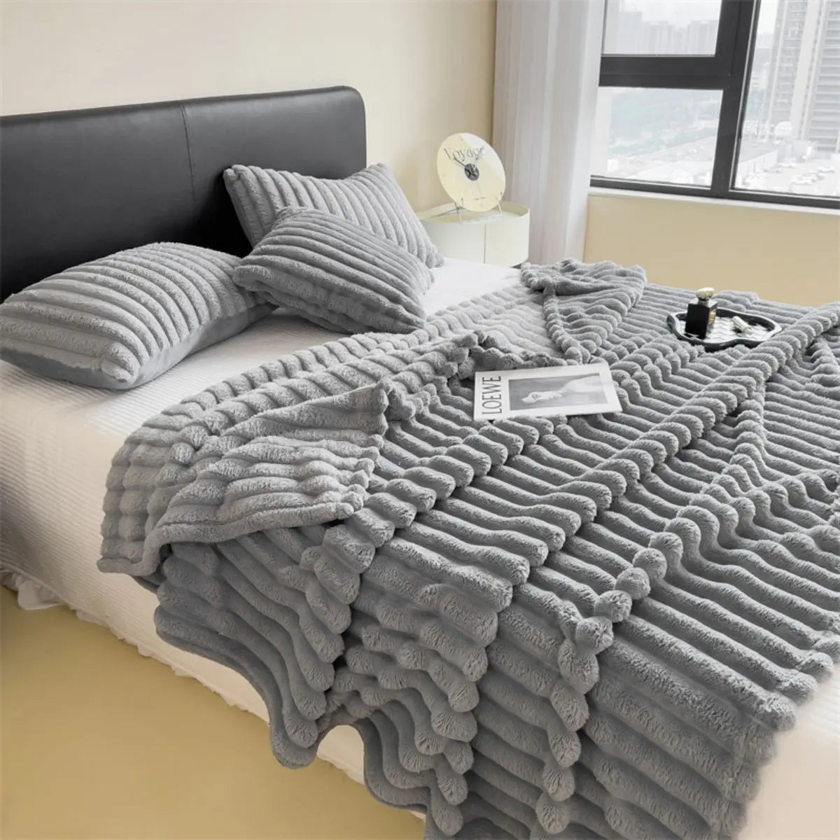 New Artificial Rabbit Plush Autumn Warm Blankets