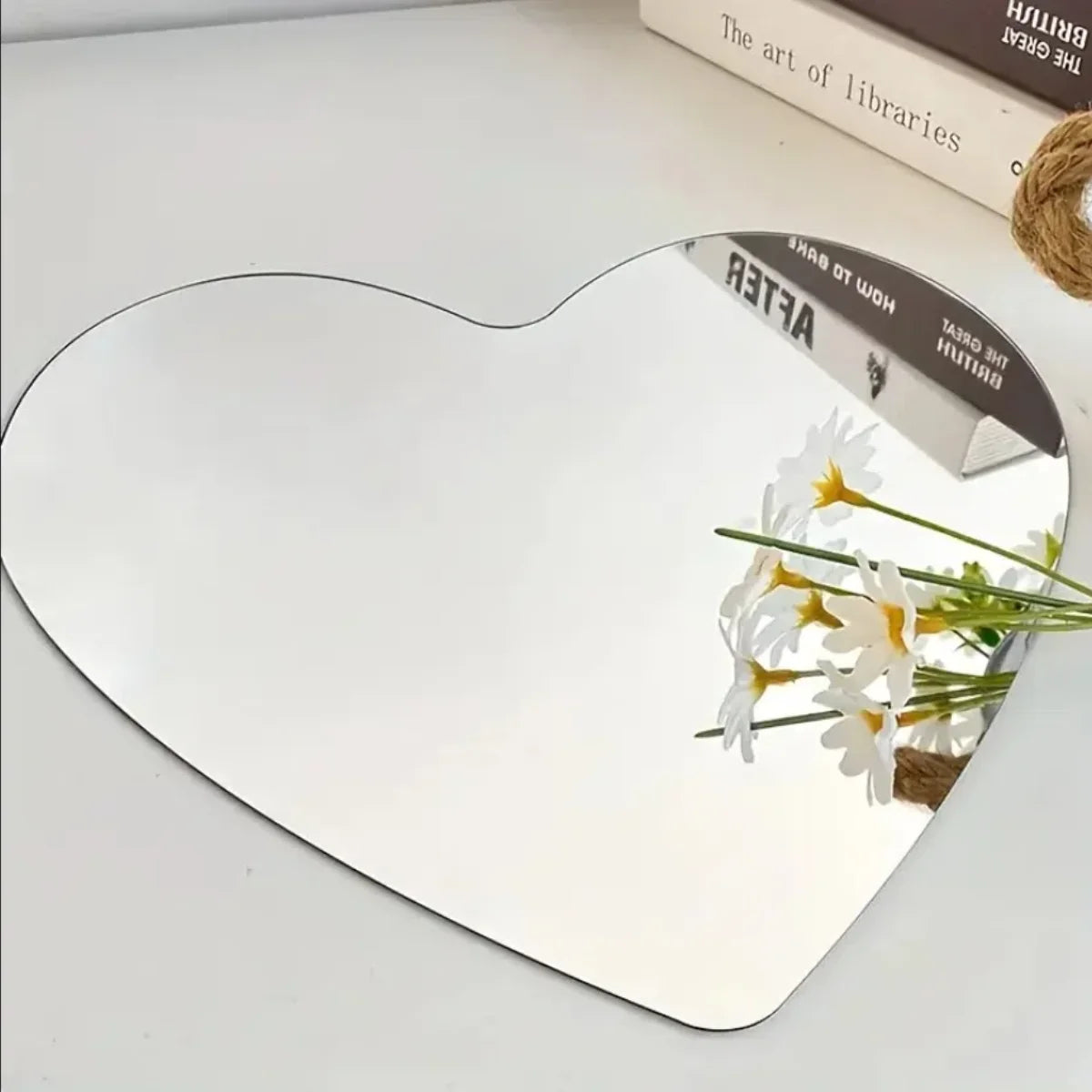 7.87 Inch Heart-shaped Irregular Bathroom Acrylic Shatterproof Mirrors, Non Glass